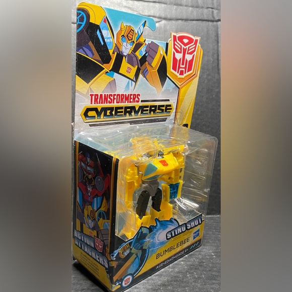 Transformers Cyberverse Sting Shot Bumble Bee Brand New Sealed Package - Picture 4 of 11